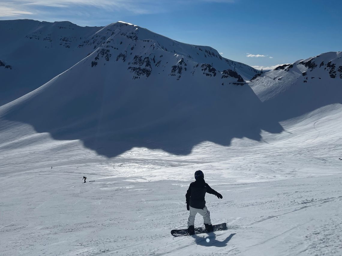 Where to ski in Iceland? Bláfjöll near Reykjavík or Hlíðarfjall at Akureyri.